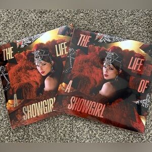 FREE SHIPPING The Life of a Showgirl Vinyls Tiny Bubbles Limited Edition Bundle